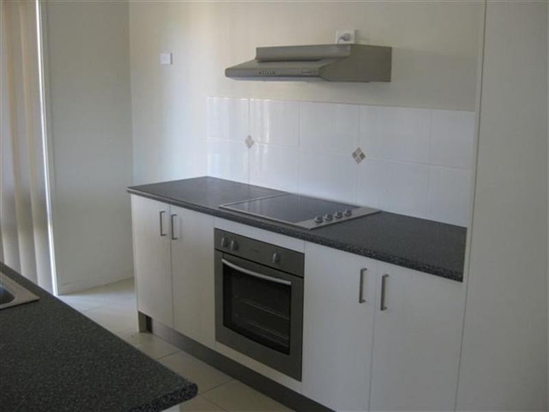 Pacific Pines QLD 4211