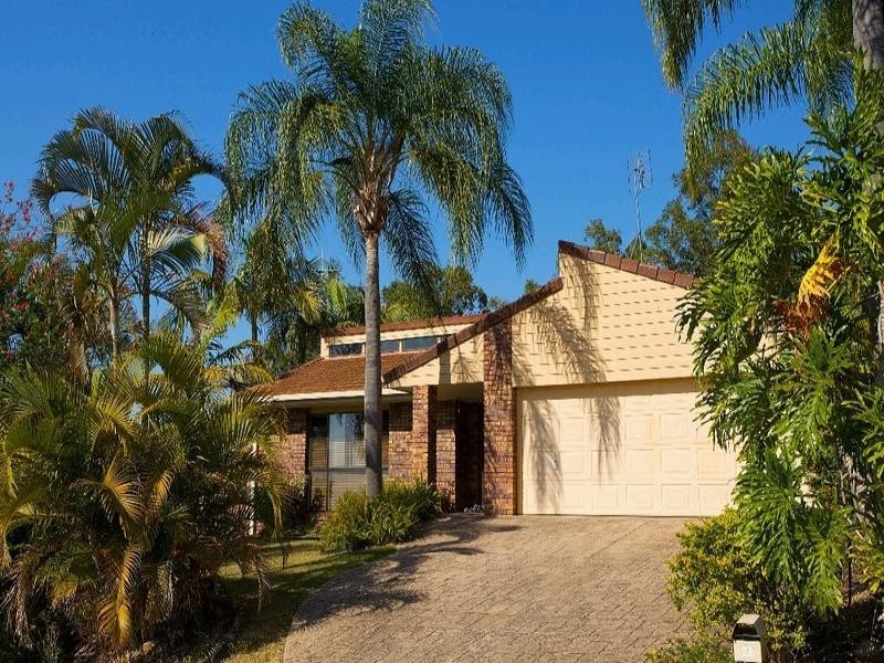 22 Pomona Court, Helensvale QLD 4212