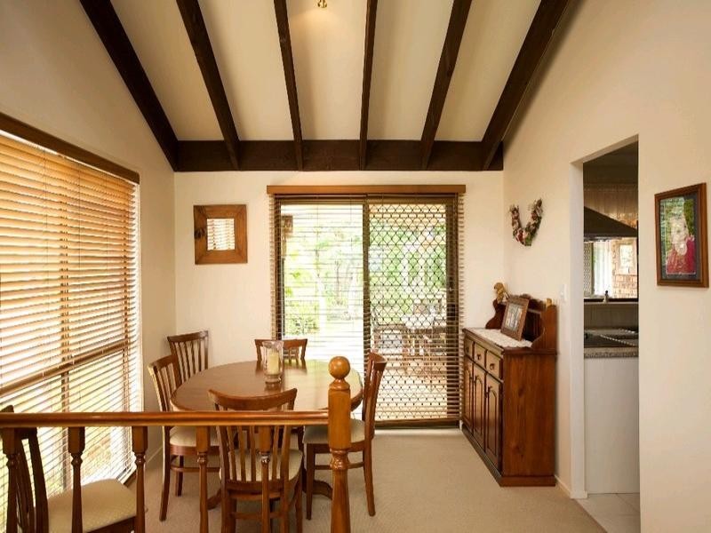 22 Pomona Court, Helensvale QLD 4212