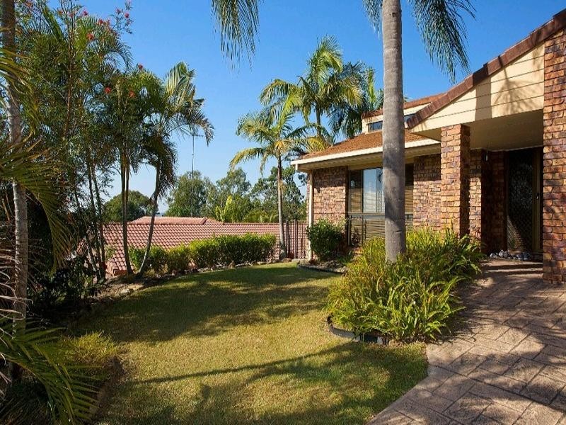 22 Pomona Court, Helensvale QLD 4212