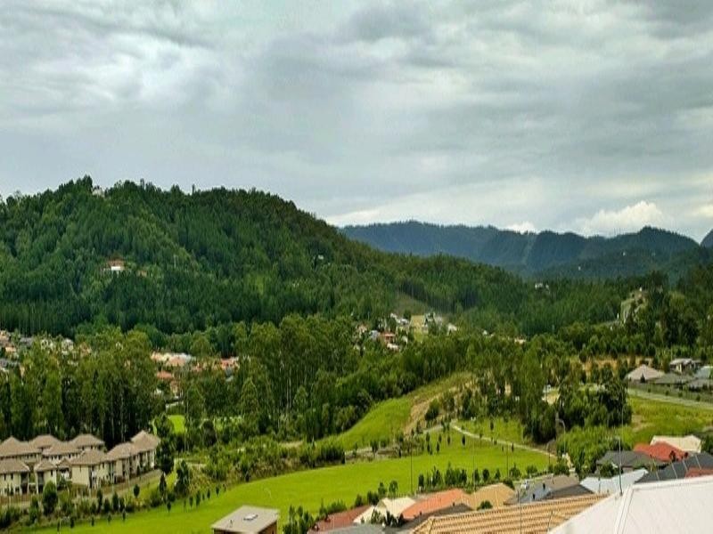 25 Sangster Crescent, Pacific Pines QLD 4211