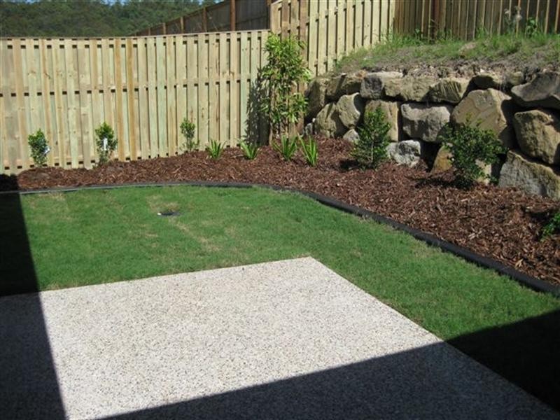 Pacific Pines QLD 4211