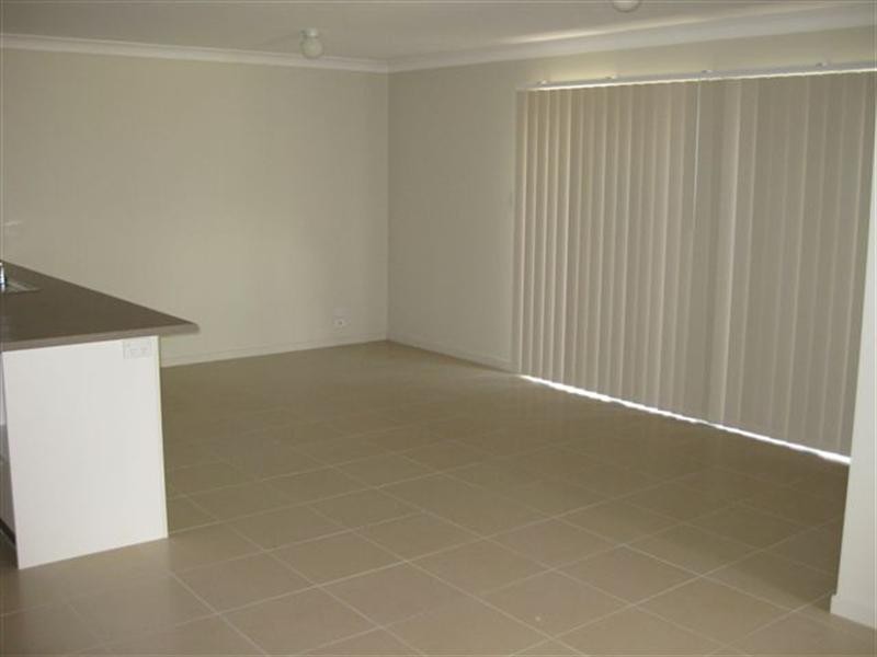 Pacific Pines QLD 4211