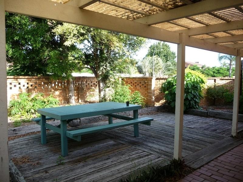 1 McCleary Street, Sorrento QLD 4217