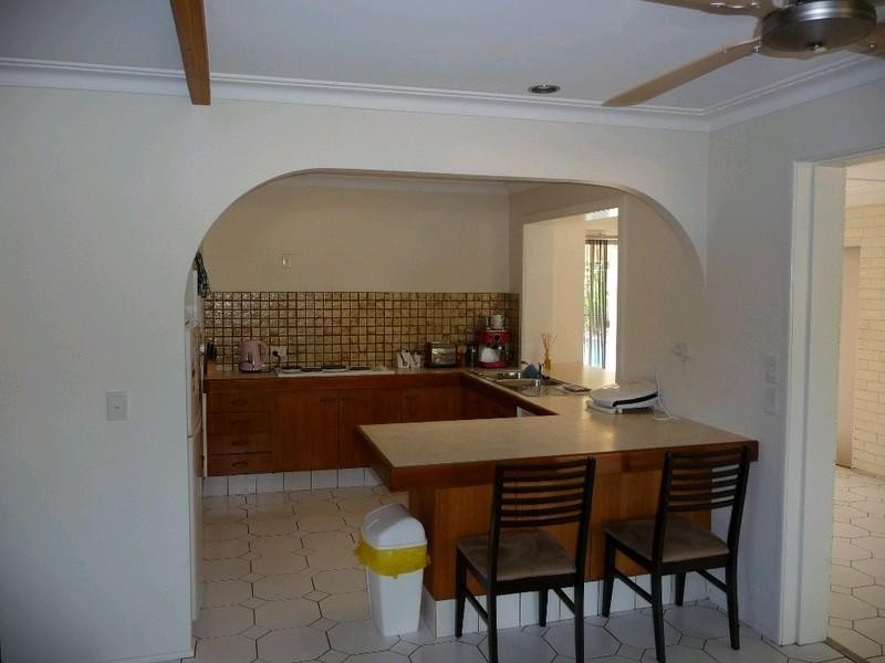 1 McCleary Street, Sorrento QLD 4217