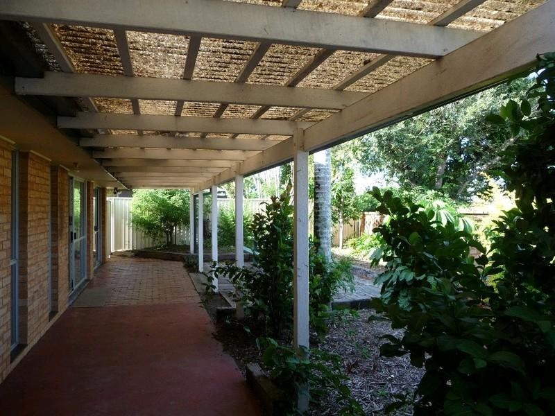 1 McCleary Street, Sorrento QLD 4217