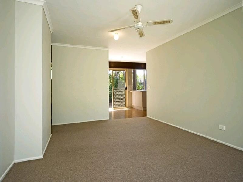 4/3 Fonda Place, Oxenford QLD 4210