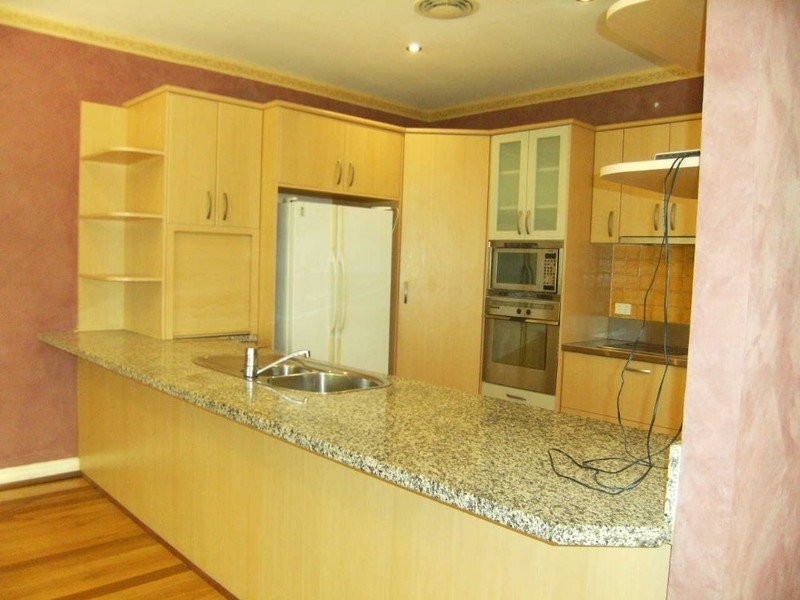 3297 Palladian Drive, Hope Island QLD 4212