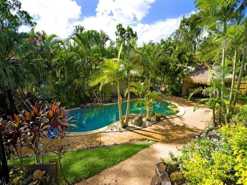 13A Uplands Drive, Parkwood QLD 4214