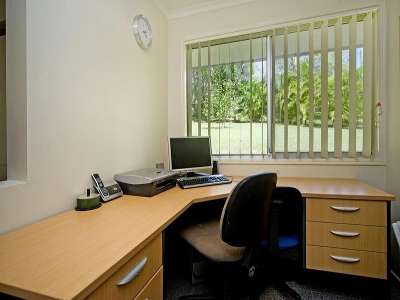 13A Uplands Drive, Parkwood QLD 4214