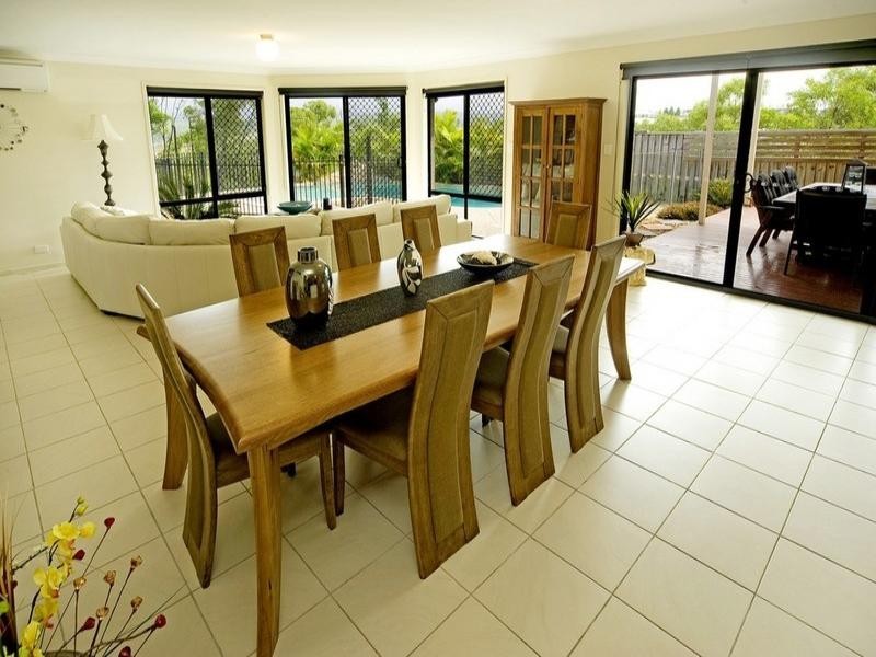 19 Hillary Circuit, Pacific Pines QLD 4211