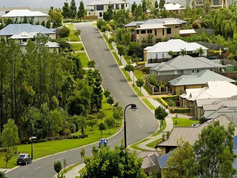 19 Hillary Circuit, Pacific Pines QLD 4211