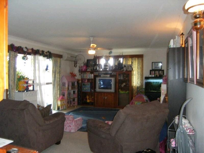 68 Parkes Drive, Helensvale QLD 4212