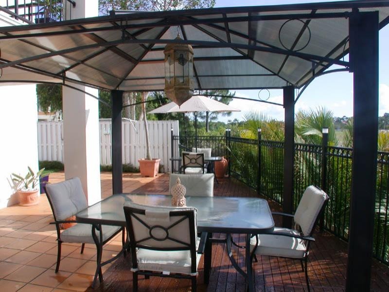 70/60 Caseys Road, Hope Island QLD 4212