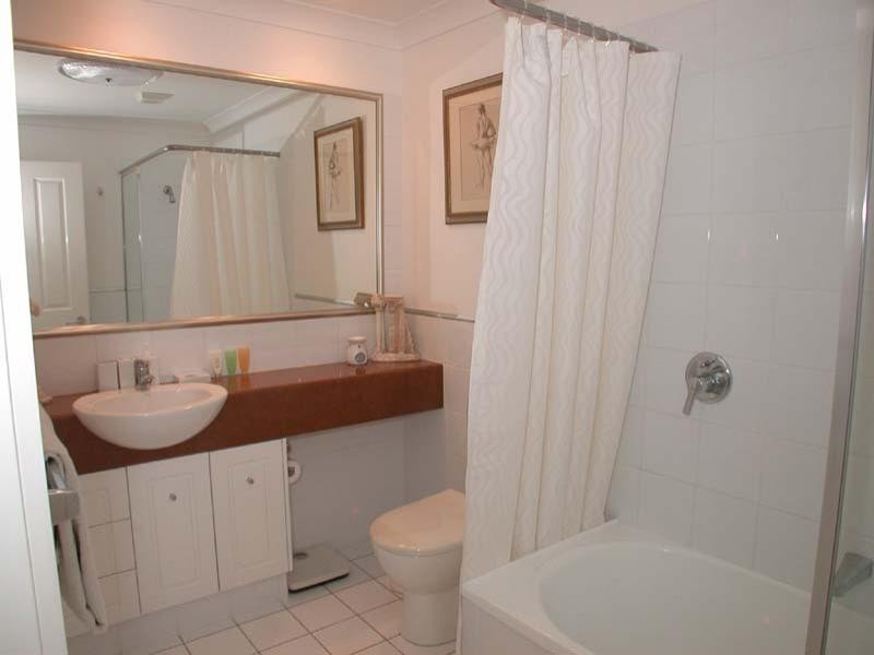 70/60 Caseys Road, Hope Island QLD 4212