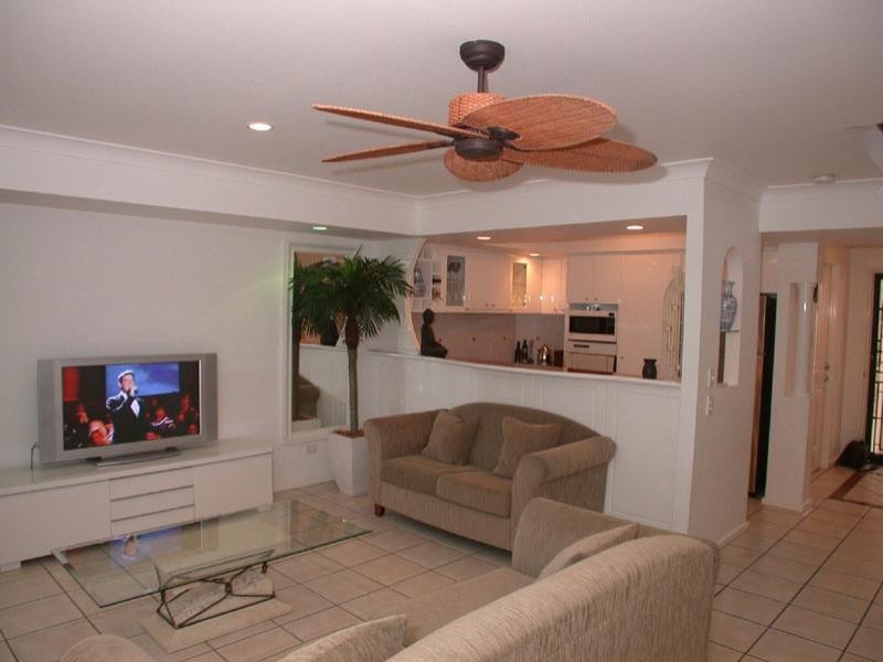 70/60 Caseys Road, Hope Island QLD 4212