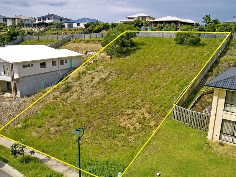 39 Yamba Street, Pacific Pines QLD 4211
