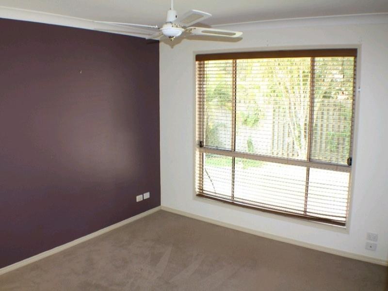 5 Greensborough Crescent, Parkwood QLD 4214