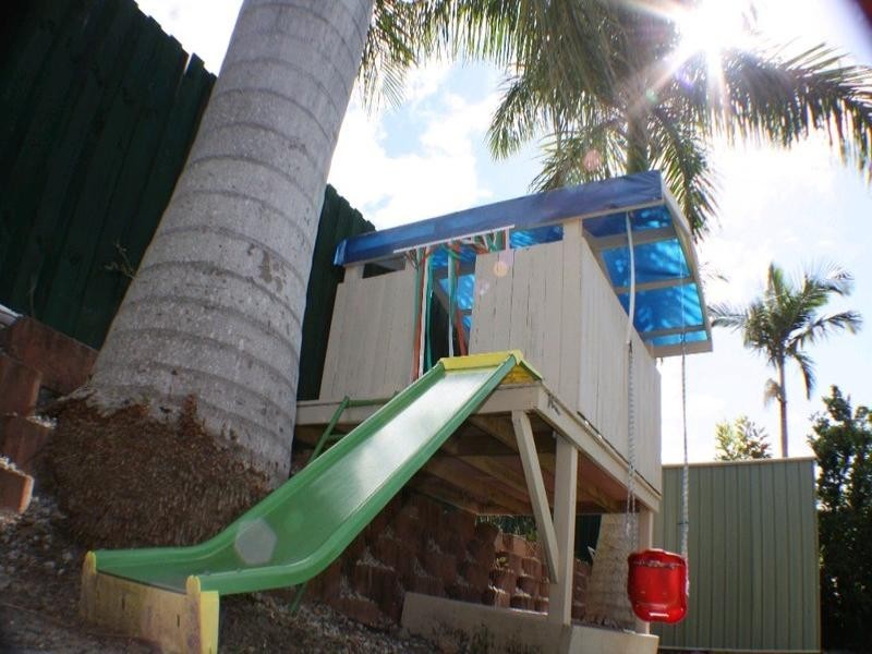 5 Greensborough Crescent, Parkwood QLD 4214