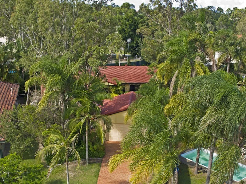 16 Morwell Court, Helensvale QLD 4212