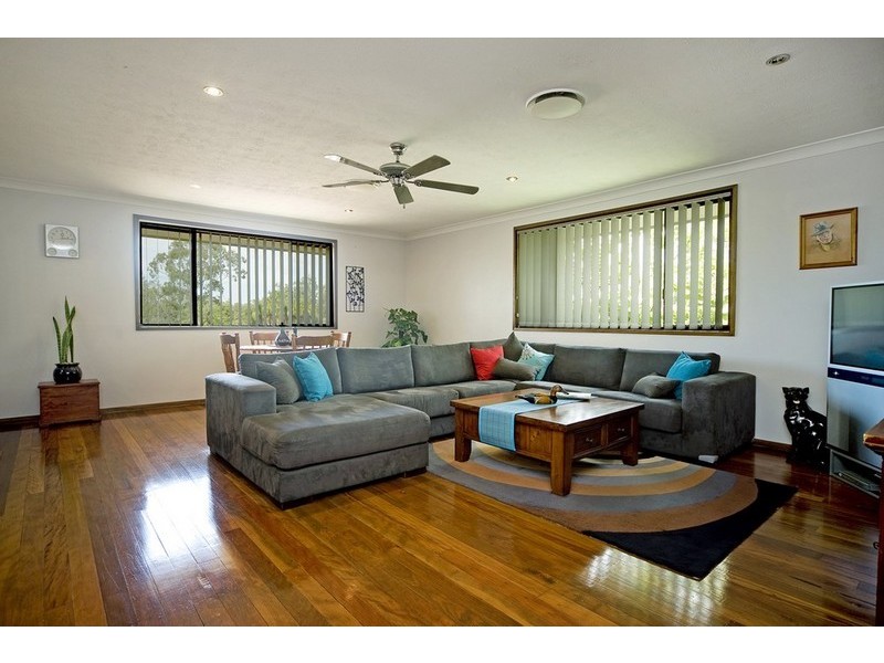 115 Discovery Drive, Helensvale QLD 4212