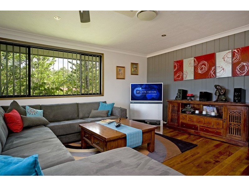 115 Discovery Drive, Helensvale QLD 4212