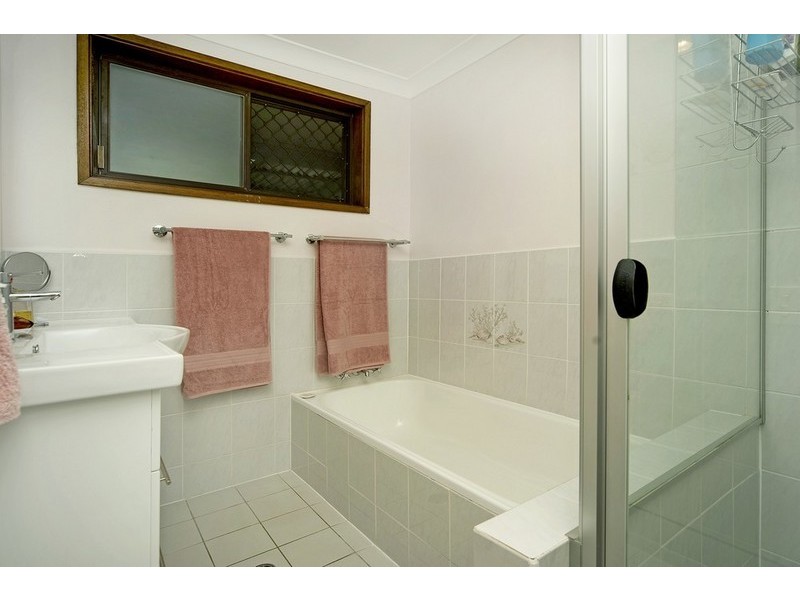 115 Discovery Drive, Helensvale QLD 4212