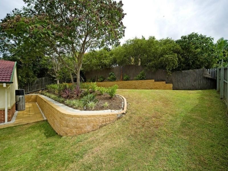 131 Pacific Pines Boulevard, Pacific Pines QLD 4211