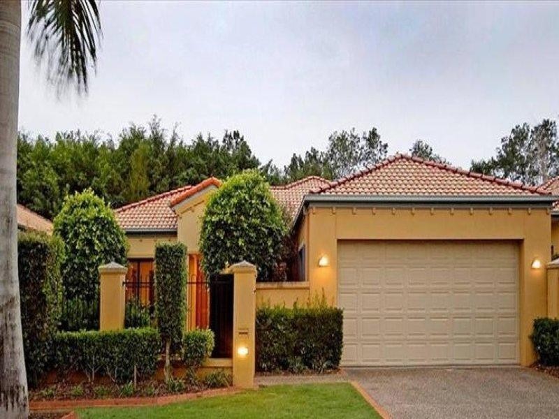 3293 Palladian Drive, Hope Island QLD 4212