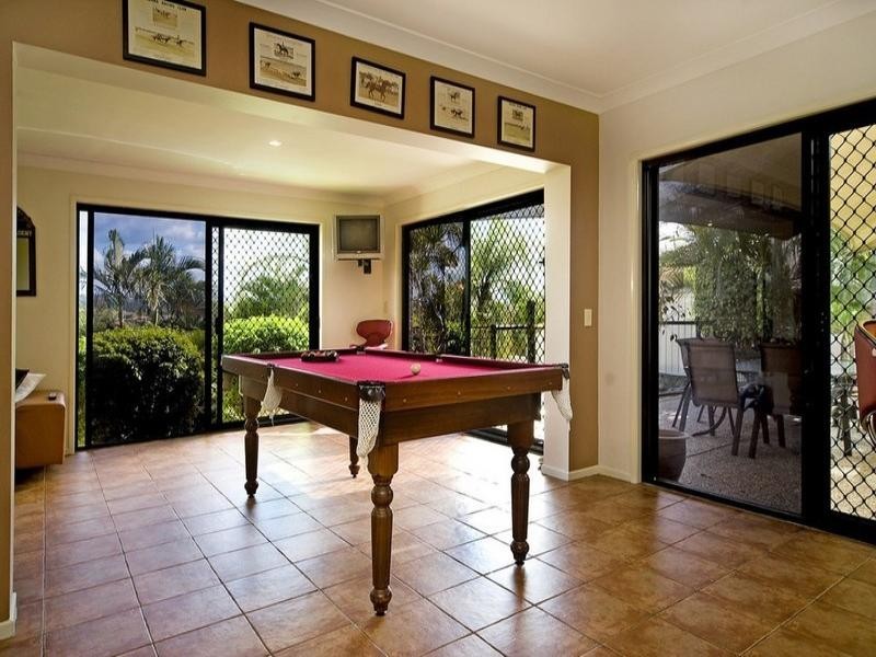 10 O’Brien Court, Arundel QLD 4214