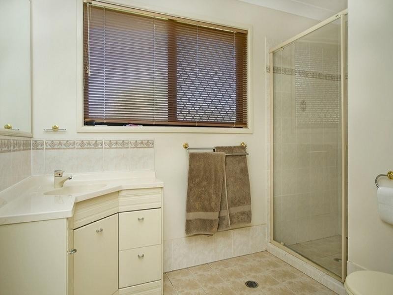 10 O’Brien Court, Arundel QLD 4214