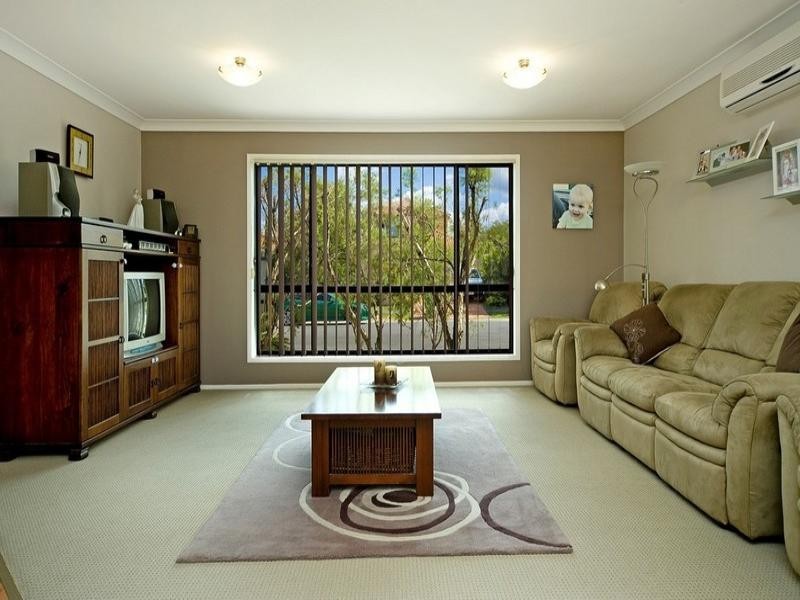 36 Marble Arch Place, Arundel QLD 4214