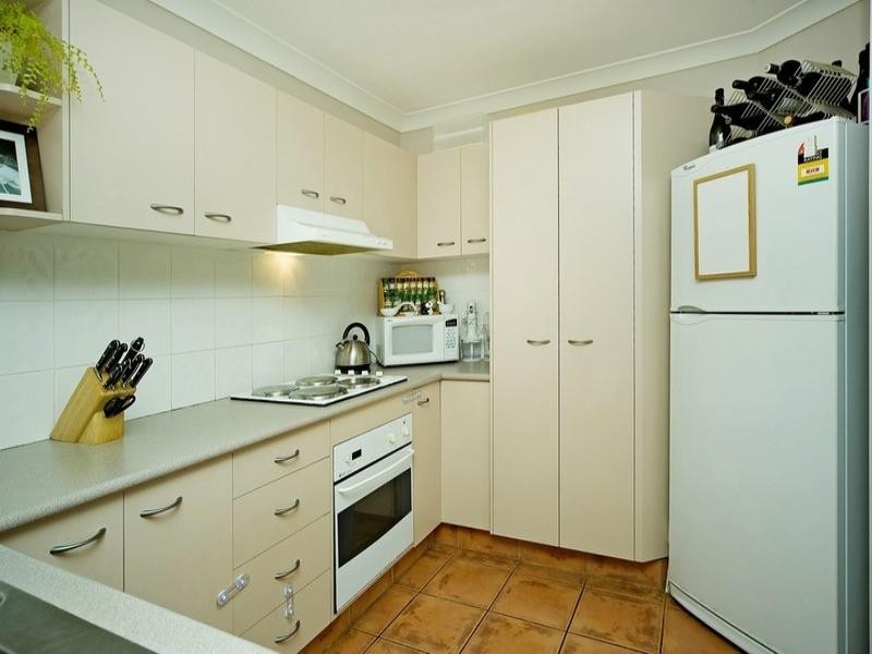 36 Marble Arch Place, Arundel QLD 4214