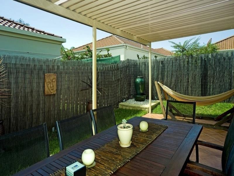 36 Marble Arch Place, Arundel QLD 4214