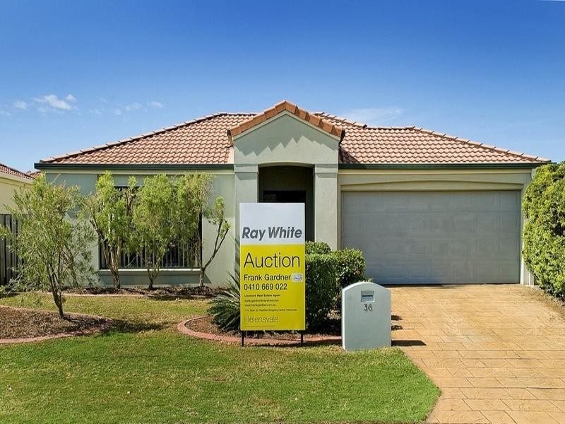 36 Marble Arch Place, Arundel QLD 4214