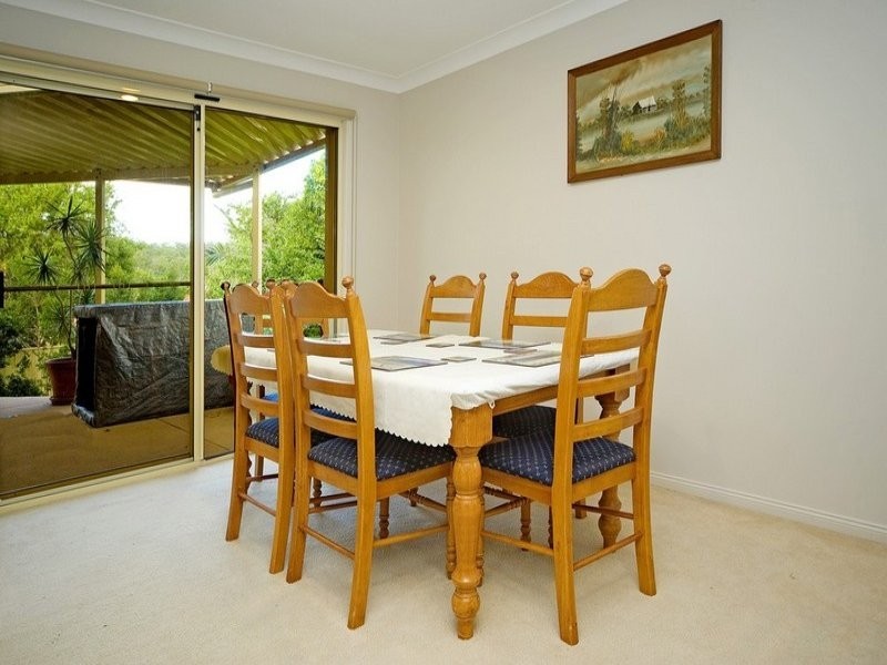 19 Kite Circuit, Arundel QLD 4214