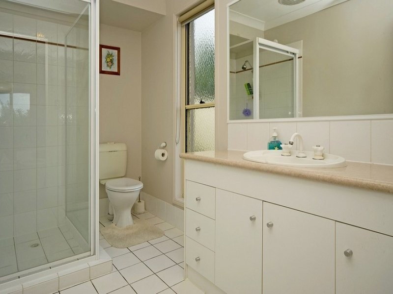 19 Kite Circuit, Arundel QLD 4214