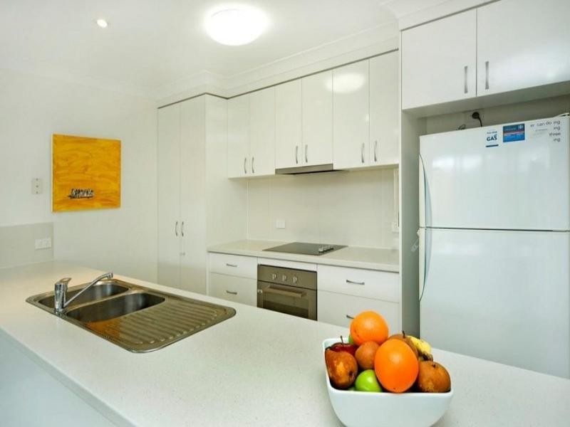 2 Currawong Crescent, Upper Coomera QLD 4209