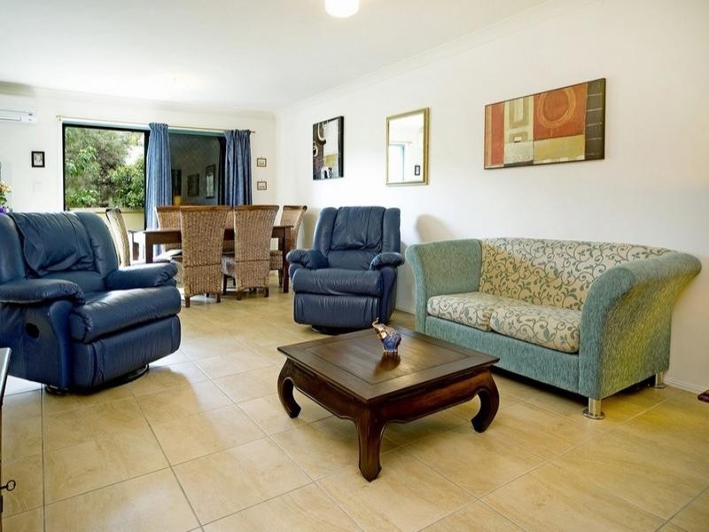 3/2 Pappas Way, Carrara QLD 4211