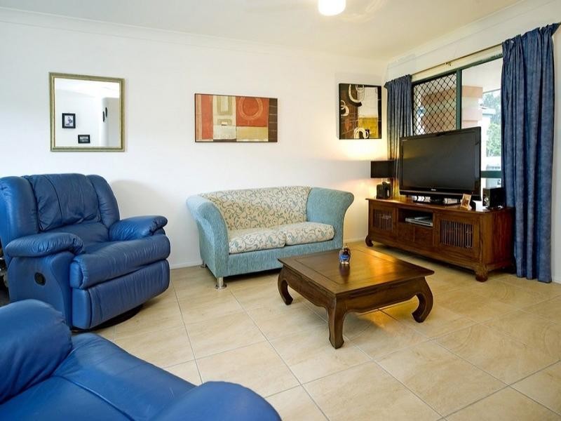 3/2 Pappas Way, Carrara QLD 4211