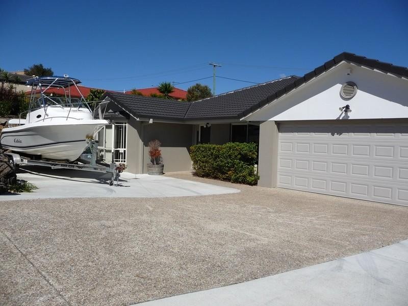 39 Maui Crescent, Oxenford QLD 4210