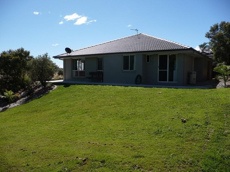 39 Maui Crescent, Oxenford QLD 4210