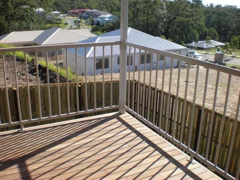 17 Harriet Lane, Oxenford QLD 4210