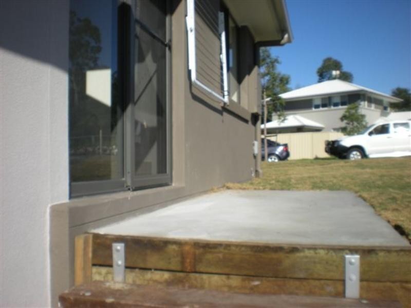 17 Harriet Lane, Oxenford QLD 4210