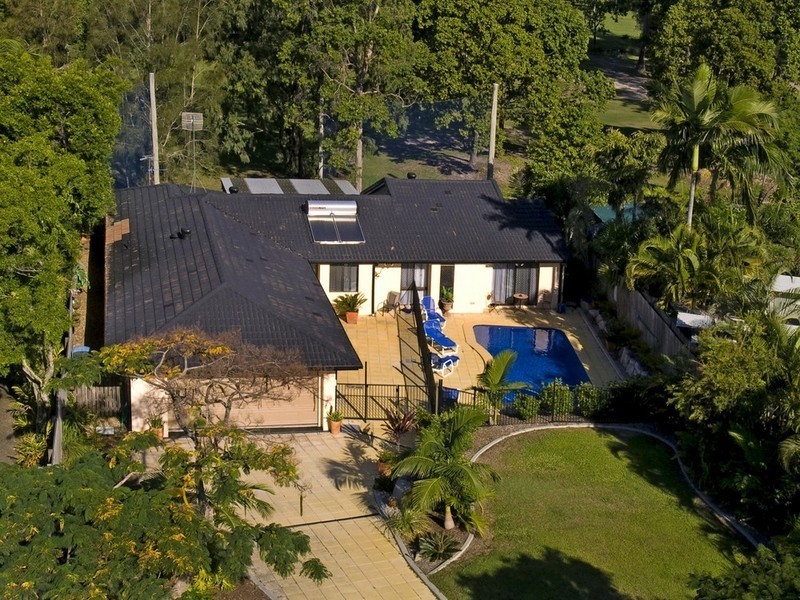 17 Ashford Road, Helensvale QLD 4212