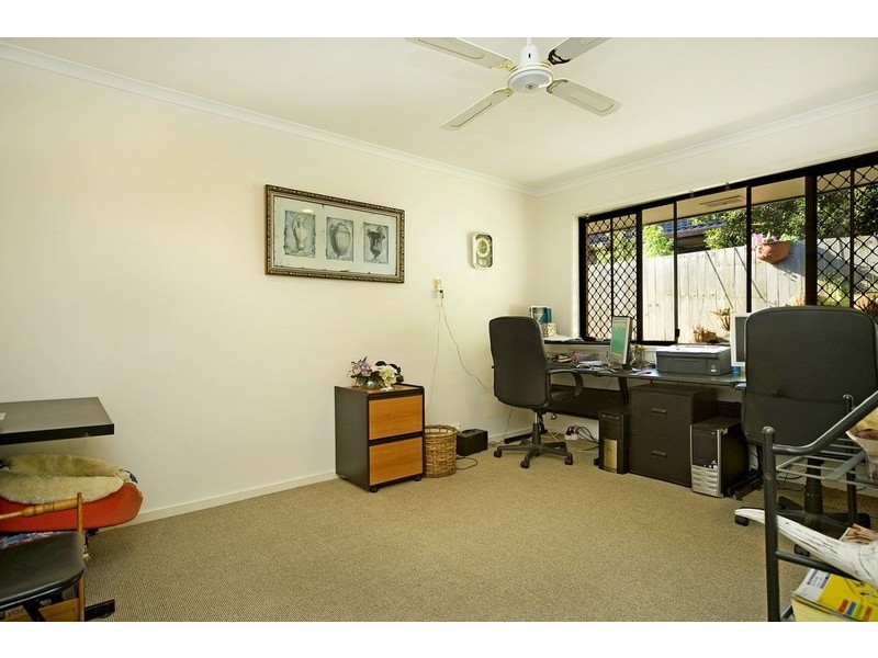 17 Ashford Road, Helensvale QLD 4212