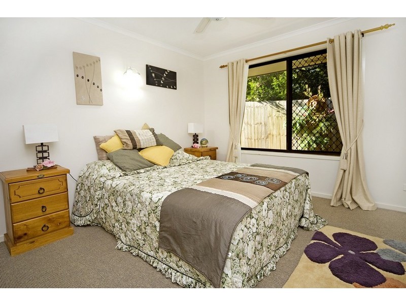 17 Ashford Road, Helensvale QLD 4212