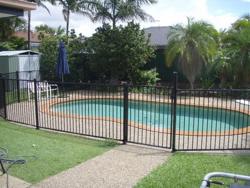 5 Greensborough Crescent, Parkwood QLD 4214