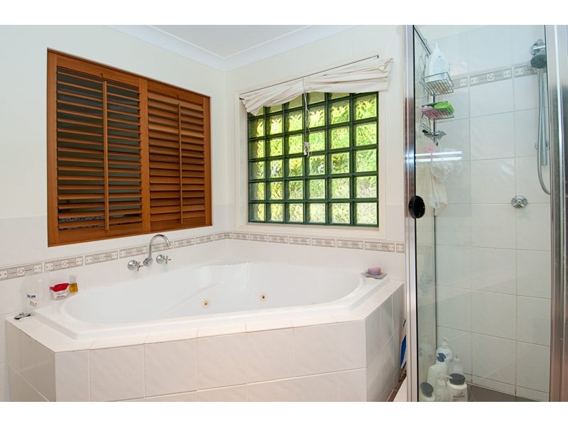 22 Broxbourne Place, Oxenford QLD 4210