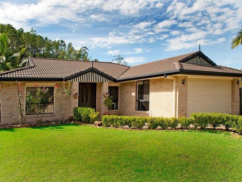 3 Equador Court, Pacific Pines QLD 4211